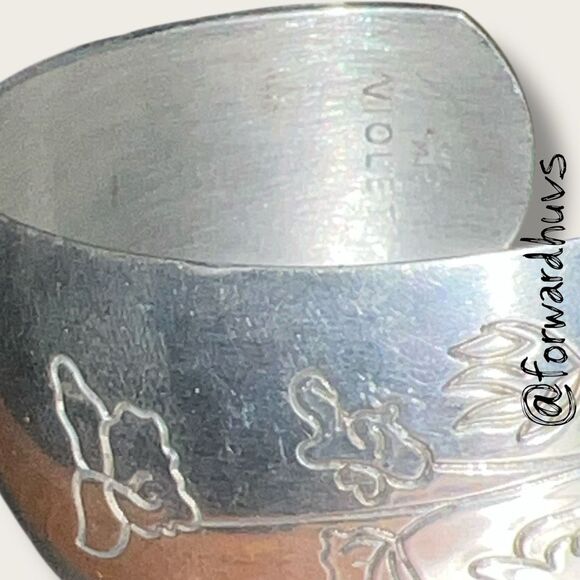 Vintage MJ Pewter Cuff Bracelet – Violet Engraving February Flower - Picture 4 of 7